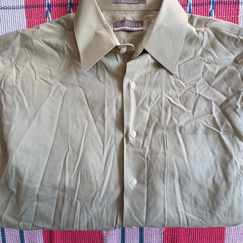 Van Heusen Men's Light Olive Dress Shirt